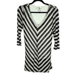 MiracleBody by MiracleSuit Nylon 3/4 Sleeve Striped V Neck Shapewear Top Small